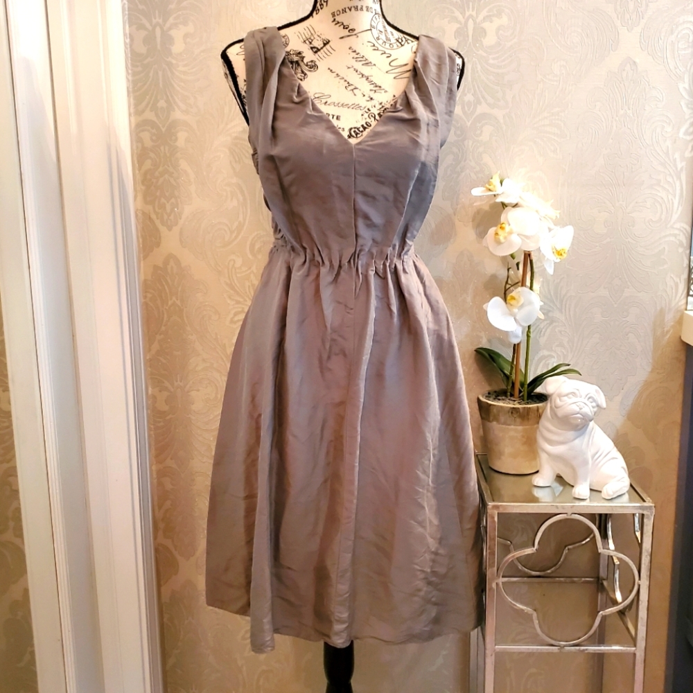100% Silk Banana Republic A Line Midi Dress
